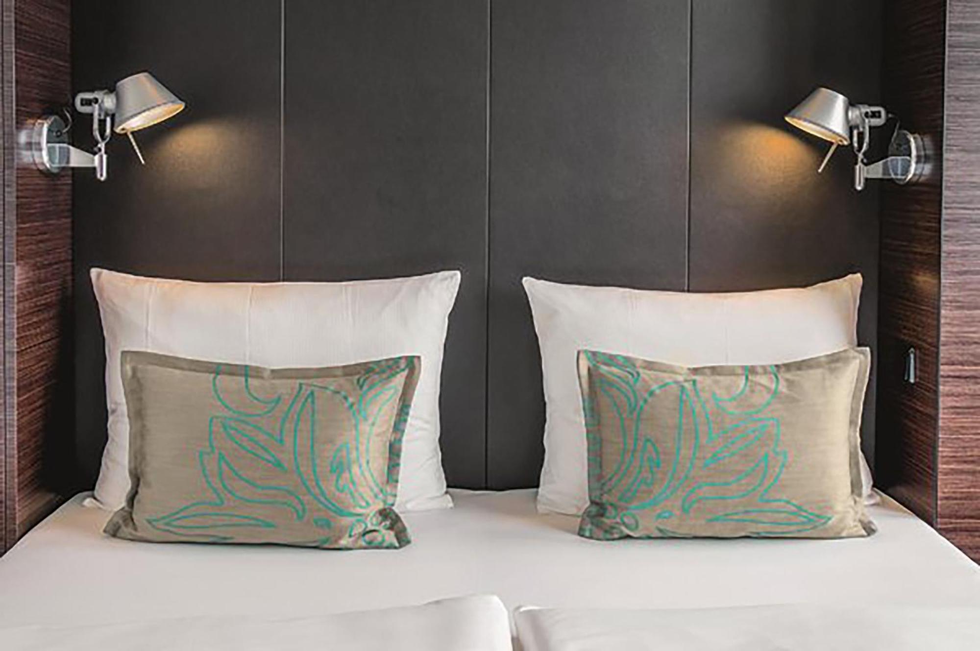 Motel One Stuttgart-Bad Cannstatt Exterior foto