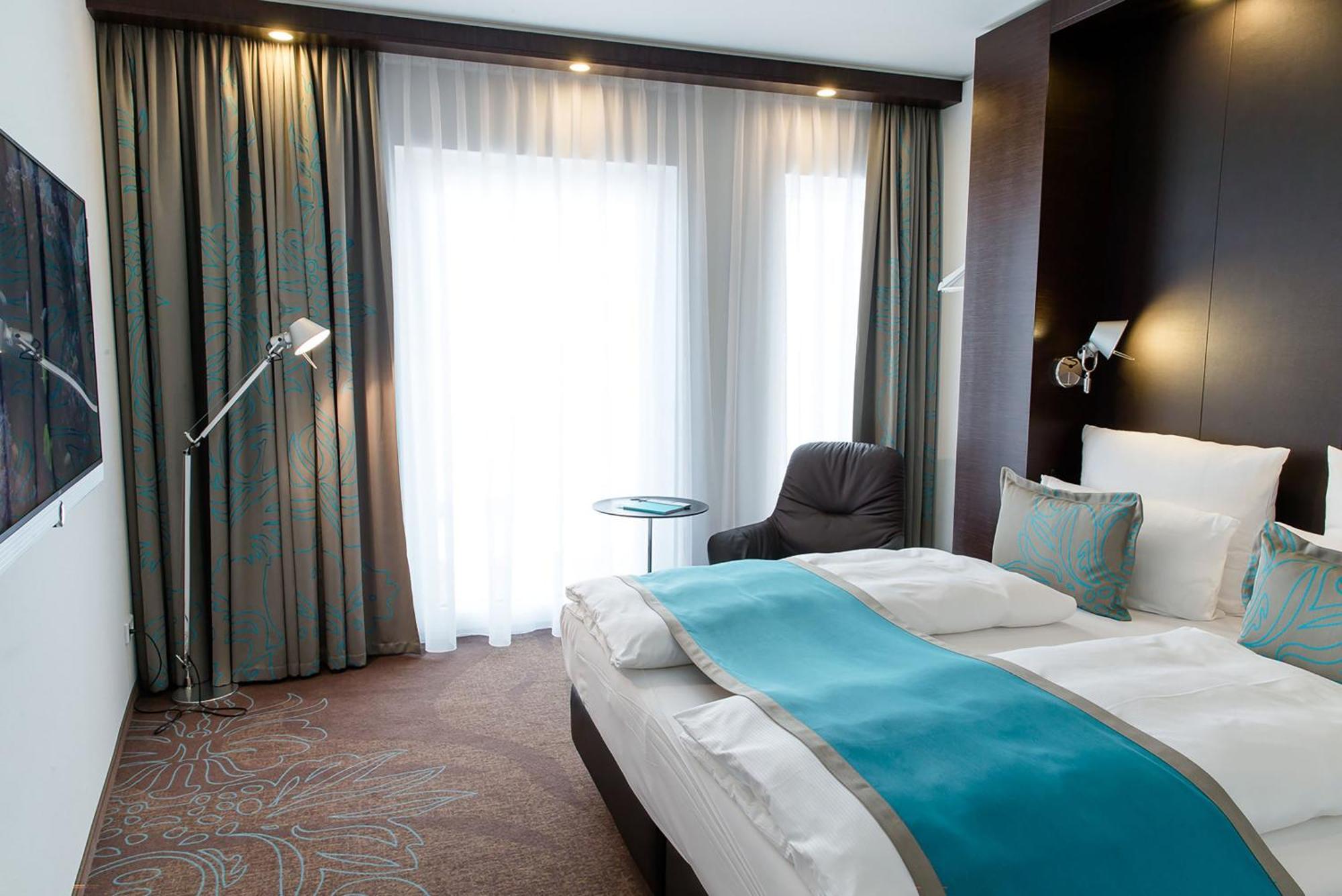 Motel One Stuttgart-Bad Cannstatt Exterior foto