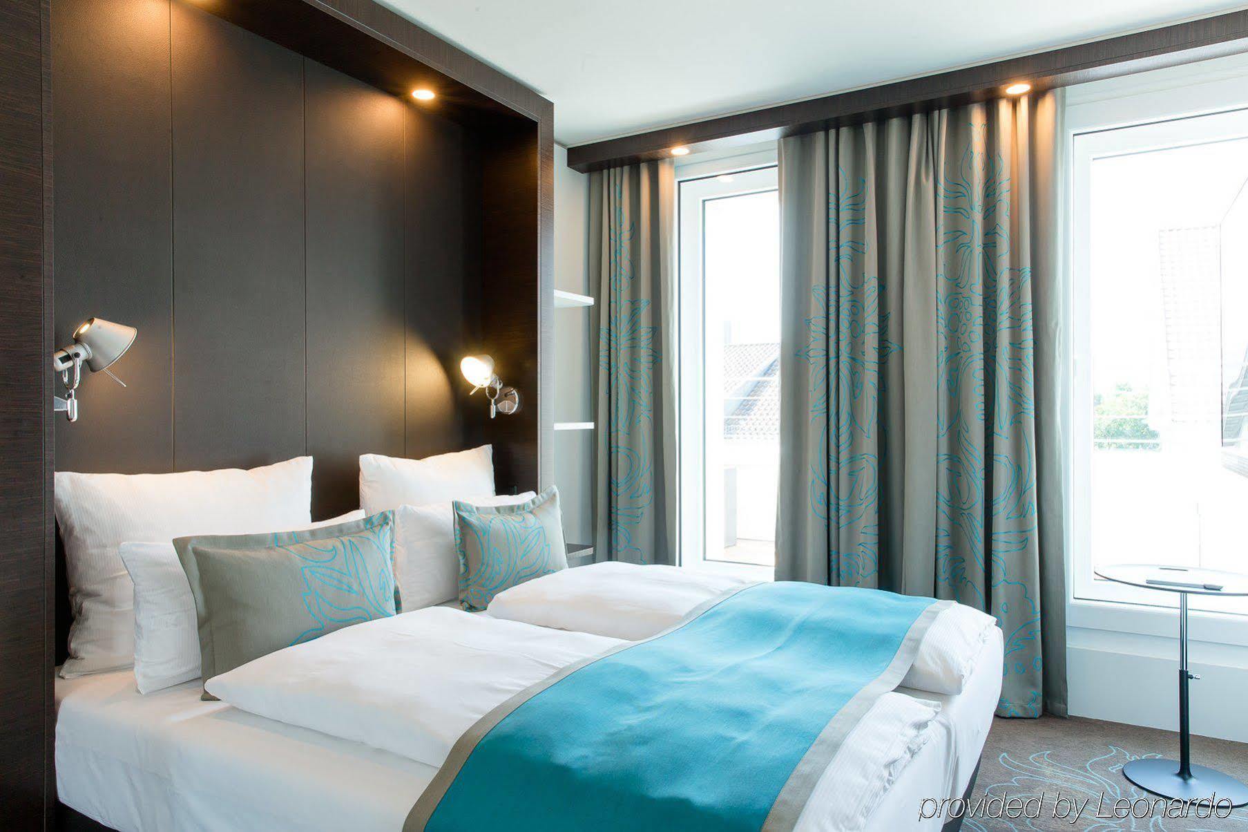 Motel One Stuttgart-Bad Cannstatt Exterior foto
