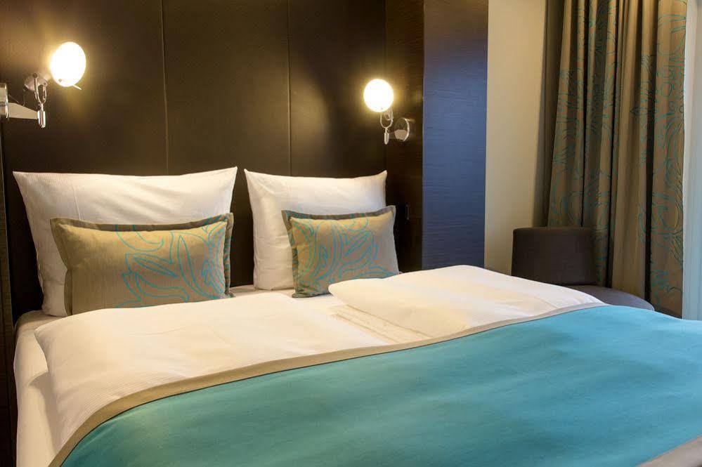 Motel One Stuttgart-Bad Cannstatt Exterior foto
