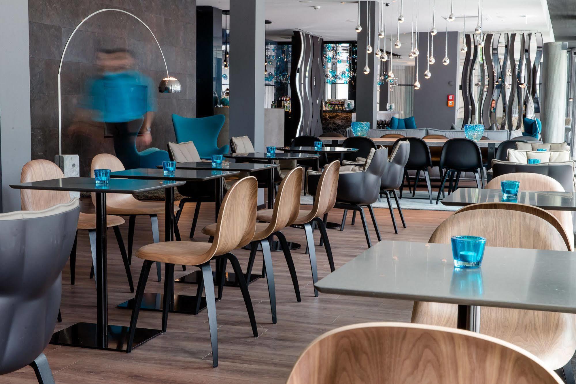 Motel One Stuttgart-Bad Cannstatt Exterior foto